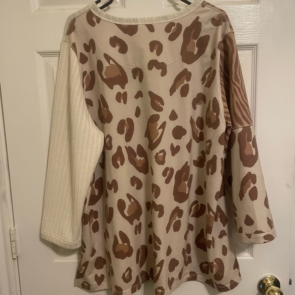 Susan Richard sweater 1X